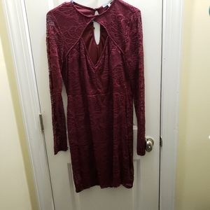 Longsleeve short keyhole front and back dress